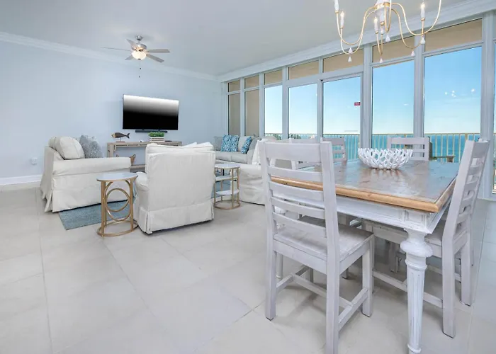 Phoenix Gulf Towers 2302 Apartment